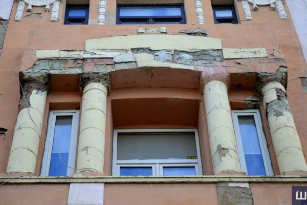 Замість фасадів – боротьба з COVID-19: карантин вніс свої корективи у ремонт чернівецьких будівель