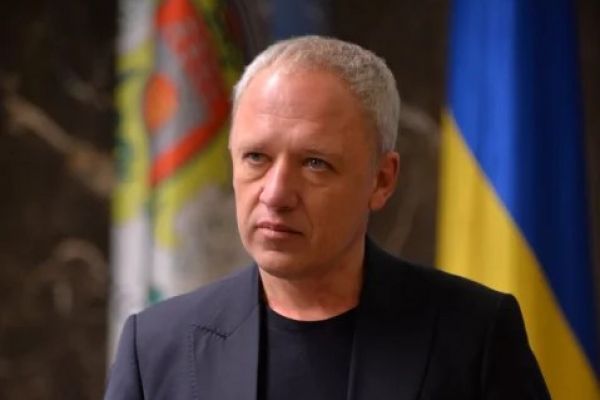 «Діємо швидко, прозоро, відкрито»: розмова з міським головою Чернівців Романом Клічуком (ФОТО)