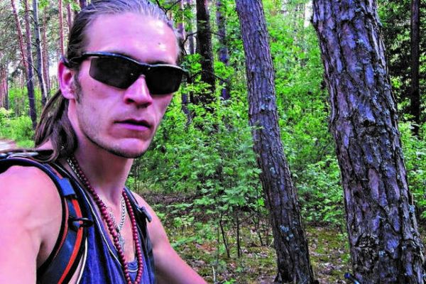 Чернівчанин велосипедом прямував до Монголії