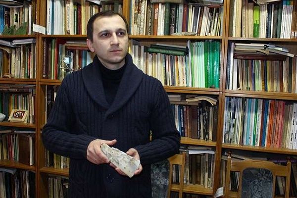 Золоту діадему з коштовним камінням знайшли у Шубранці