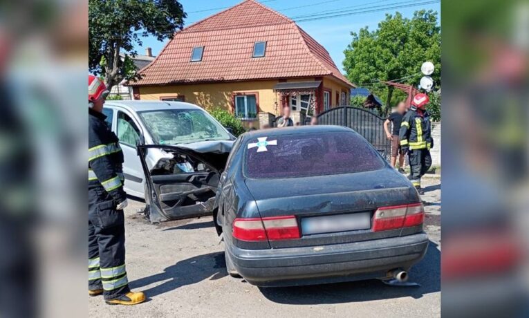 Смертельна аварія на Буковині: загинули водій та пасажир авто