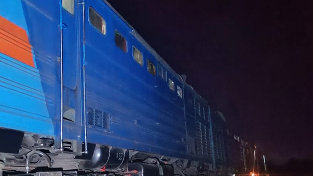 На Буковині локомотив збив на смерть 40-річного чоловіка