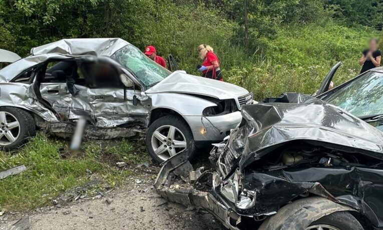 На Буковині унаслідок ДТП загинув підліток, троє людей травмовані