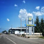 Через КПП “Дяківці” на Буковині тимчасово дозволили проїзд великих пасажирських автобусів