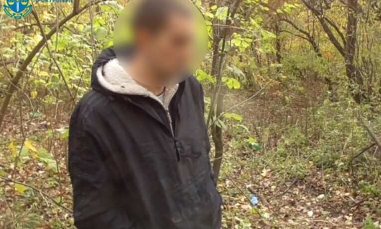 У Чернівцях засудили чоловіка, який зберігав наркотики