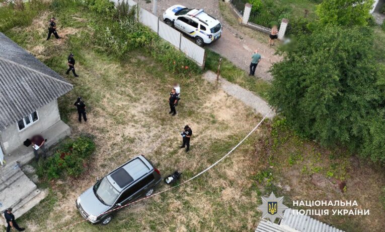 Зарізав односельця і втік: на Буковині затримали вбивцю