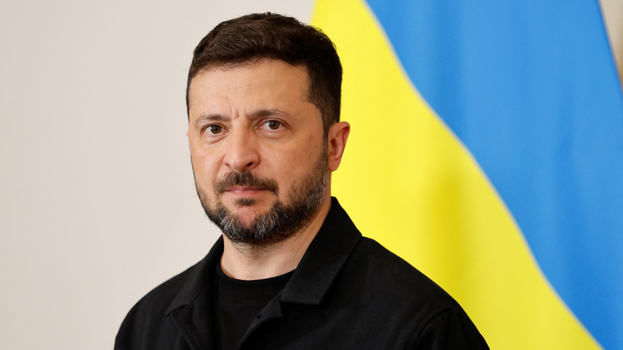 “Українці тут були, українці тут є, українці тут будуть”. Зеленський привітав із Днем Державності
