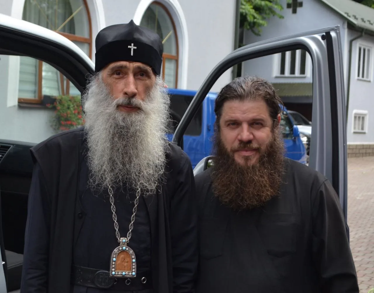 “Родинні та дружні зв’язки” вихідців з Буковини УПЦ МП з російською церквою