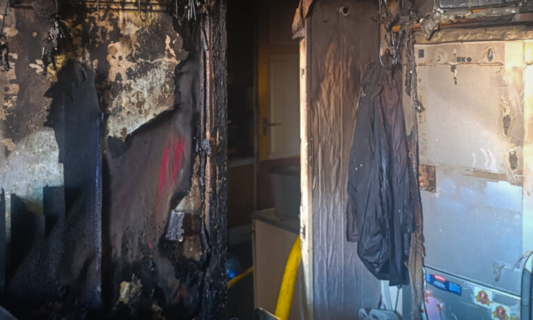 У Чернівцях чоловік ледь не загинув у власній квартирі