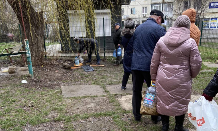 Чернівці: від «Турецької криниці» до води «за графіком»
