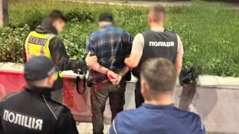На Буковині затримали жителя Львівщини, який вимагав 16 тисяч євро за зняття з обліку ТЦК