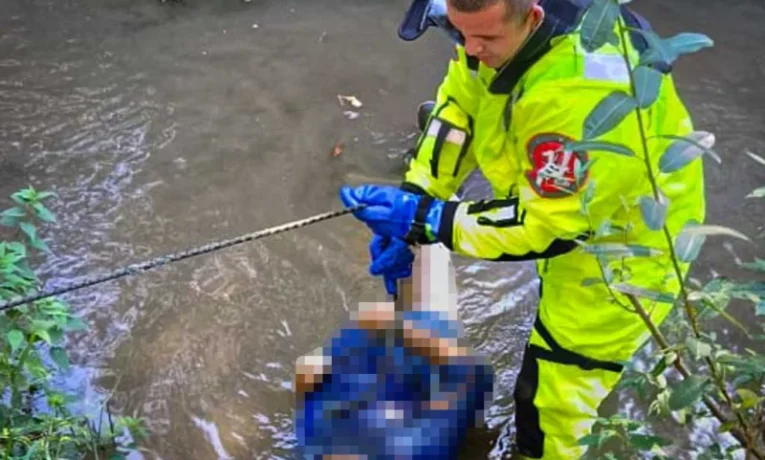 У Чернівцях у річці виявили тіло чоловіка