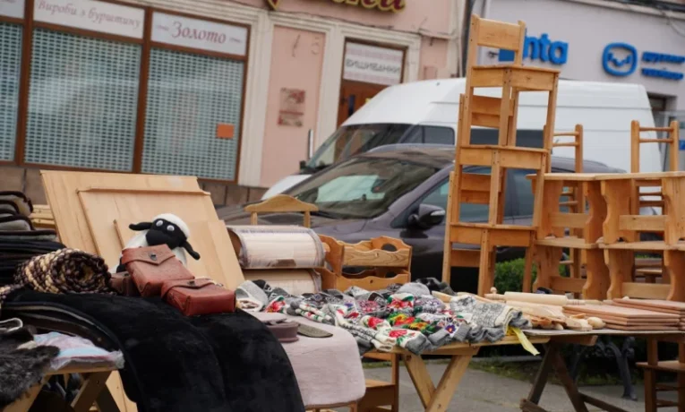 У центрі Чернівців відбудеться благодійний ярмарок: збиратимуть гроші на Mavic