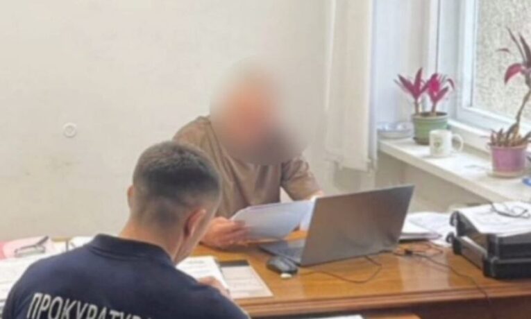 У Чернівцях посадовці міськради та підрядник постануть перед судом за розтрату майже 700 тисяч гривень на ремонті міжбудинкового проїзду