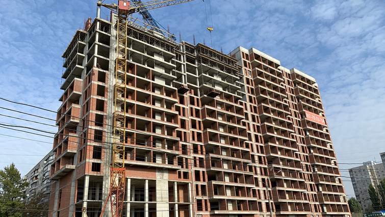 У Чернівцях заморозили будівництво житла для ВПО за грантові гроші