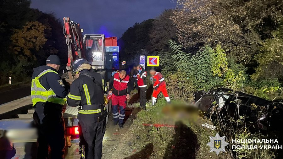 У Магалі на Буковині внаслідок ДТП загинула 55-річна водійка