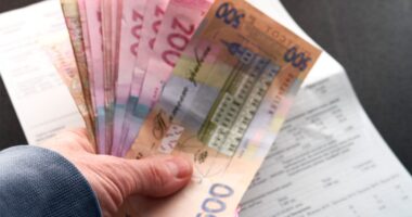 Прокуратура вимагає від постачальника пального повернути сільраді на Буковині майже 200 тисяч гривень