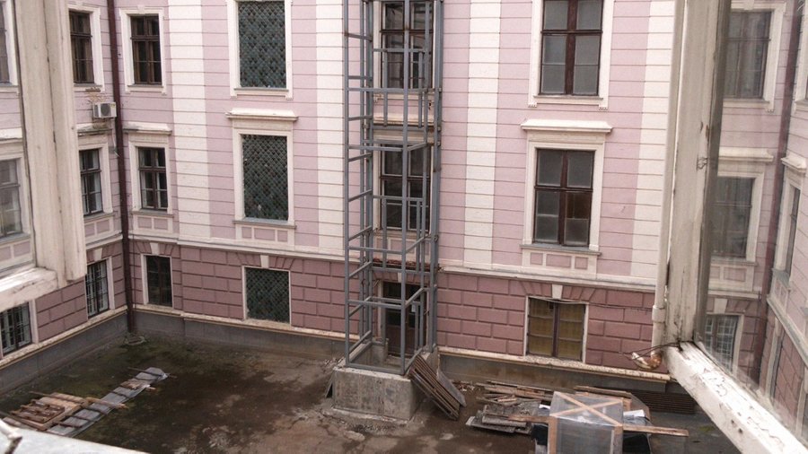 Подали апеляцію: чому призупинили встановлення ліфта у Чернівецькій ОВА