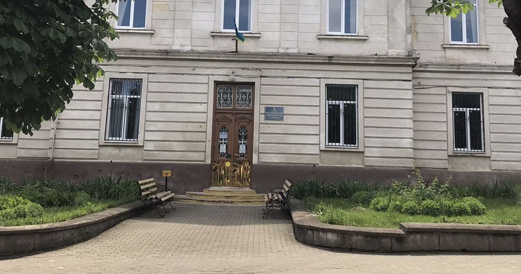 У Заставнівському райсуді Буковини змінили голову