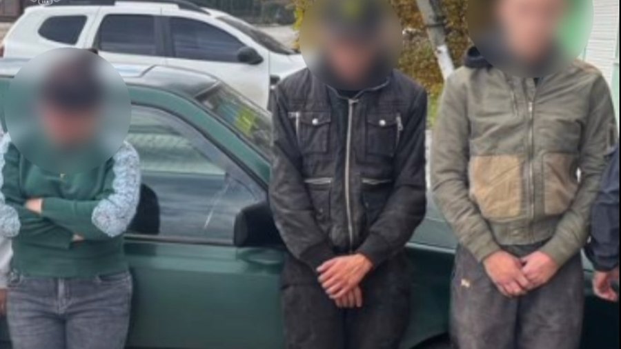 На Буковині затримали чоловіка та жінку за організацію незаконного переправлення через кордон