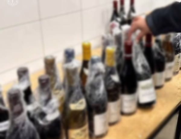 На Буковині судитимуть чоловіка за спробу контрабанди елітного алкоголю на 1,6 млн грн