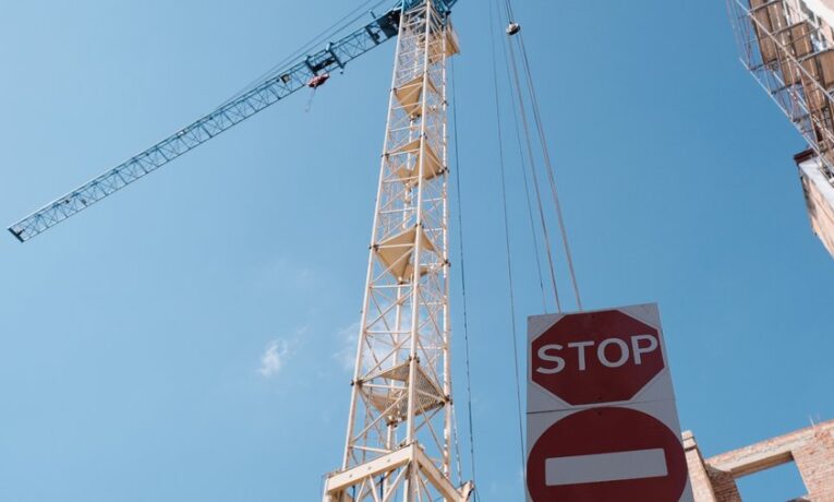 Для будівництва будинків для переселенців у Чернівцях шукатимуть нового підрядника