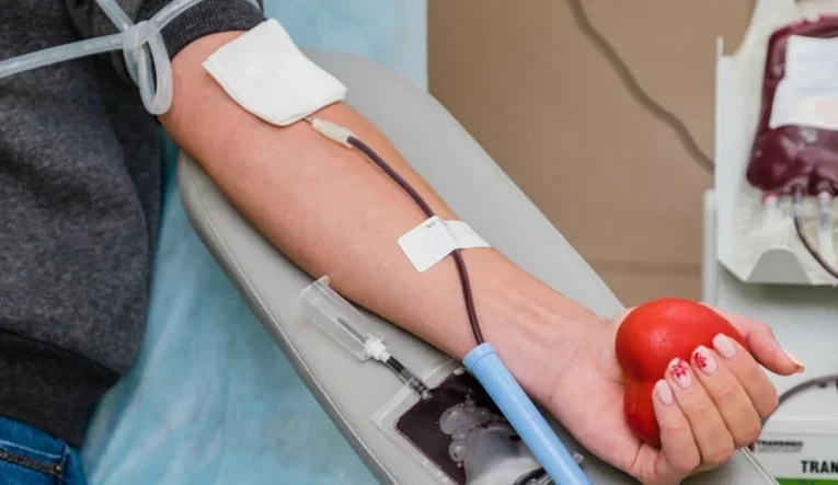 У Чернівцях терміново шукають донорів із негативним резус-фактором