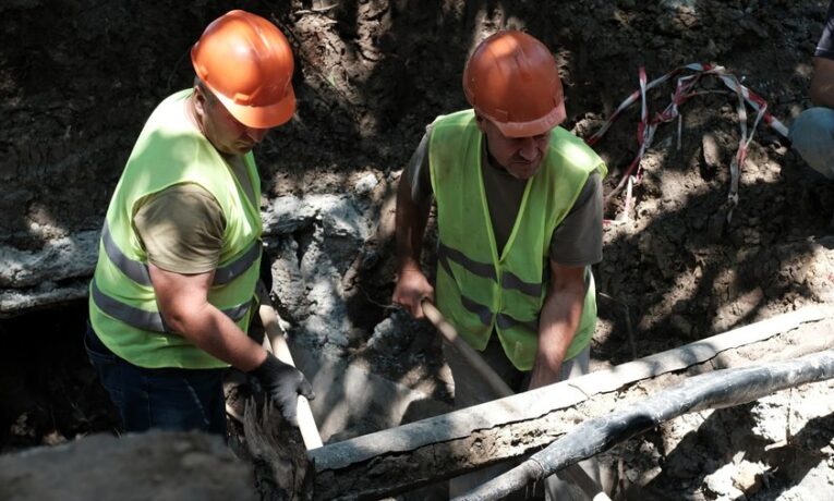 На 10% менше, ніж торік: скільки теплових мереж у Чернівцях є зношеними та де їх замінювали цьогоріч