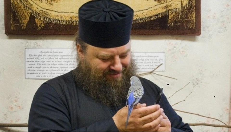 Вигнав вихованця із ВІЛ? У Чернівецькій ОВА розповіли про порушення митрополита УПЦ МП Лонгина у вихованні дітей