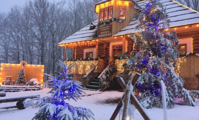 Святий Миколай оселиться у Буковинській резиденції: казкове свято для дітей стартує вже 1 грудня