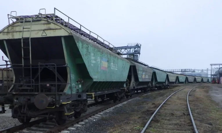 На Буковині намагалися незаконно вивезти до Румунії понад 180 тонн сої