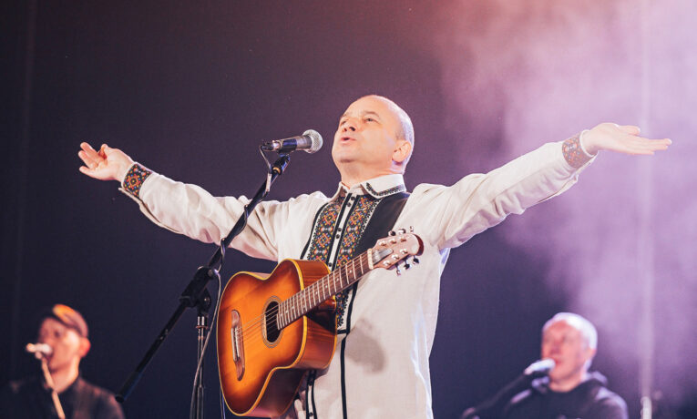 До 60-річчя! Віктор Павлік 6 грудня з великим концертом «Найкраще» виступить у Чернівцях