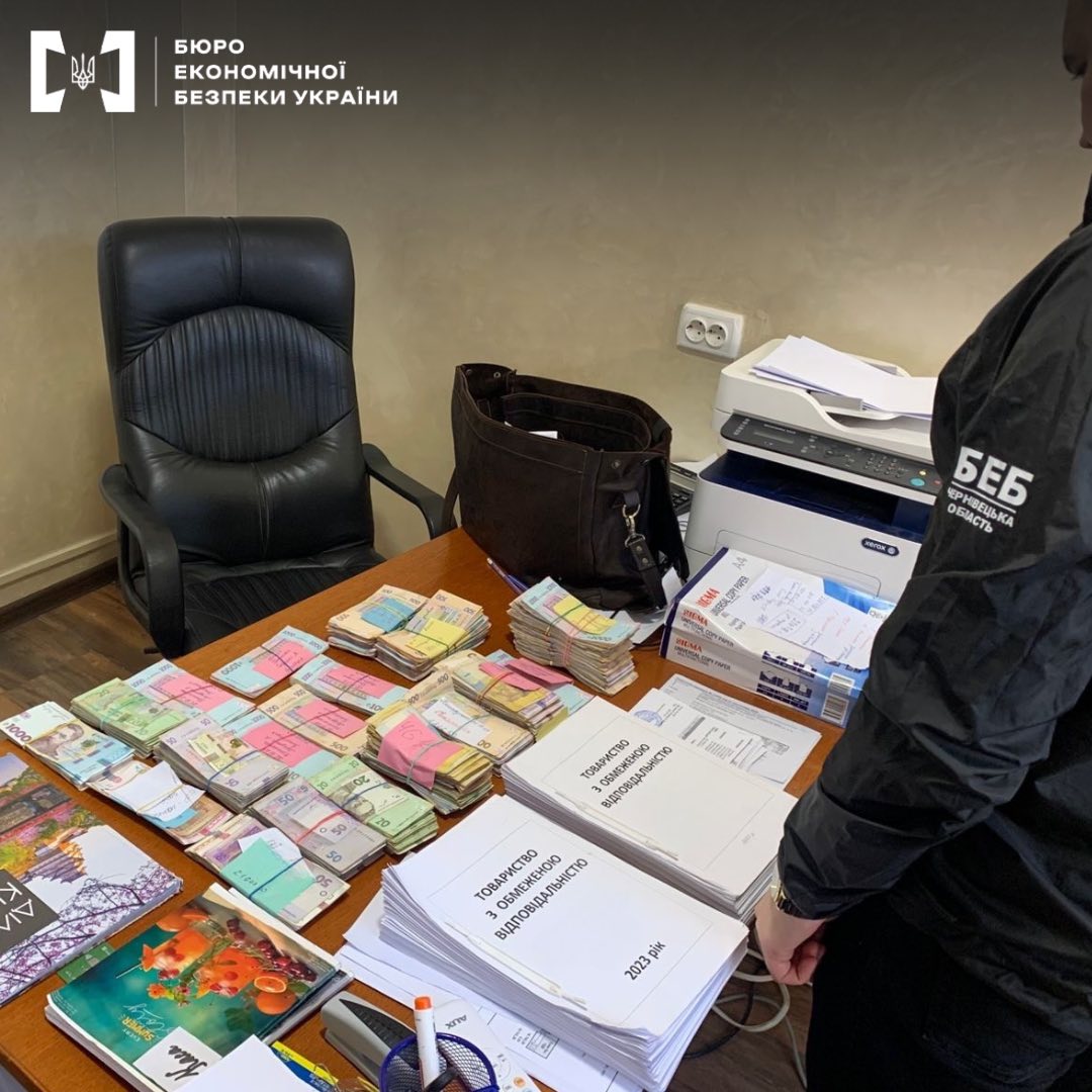 Детективи БЕБ викрили у Чернівецькій області масштабну схему ухилення від сплати податків: збитки державі — понад 20 млн грн