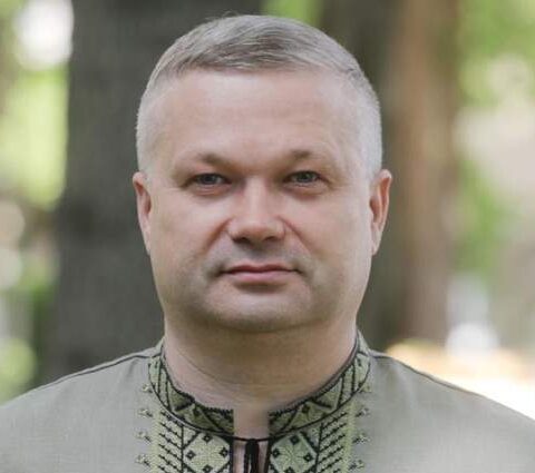 У Кіцмані сталася бійка між колишнім міським головою та 18-річним сином депутатки