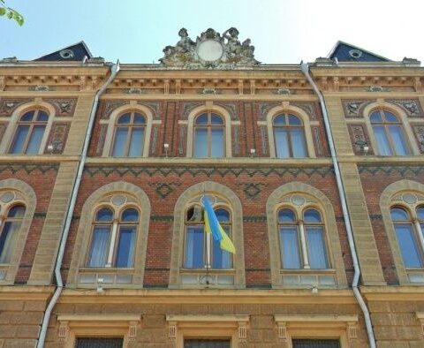 Кабмін погодив призначення двох заступників начальника Чернівецької ОВА