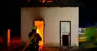 На Буковині за добу сталося чотири пожежі: одну з них — у житловому будинку вночі