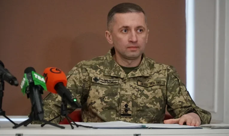 Прикордонники Буковини відмовились від хабарів на понад 600 тисяч гривень – один військовий отримав три роки в’язниці