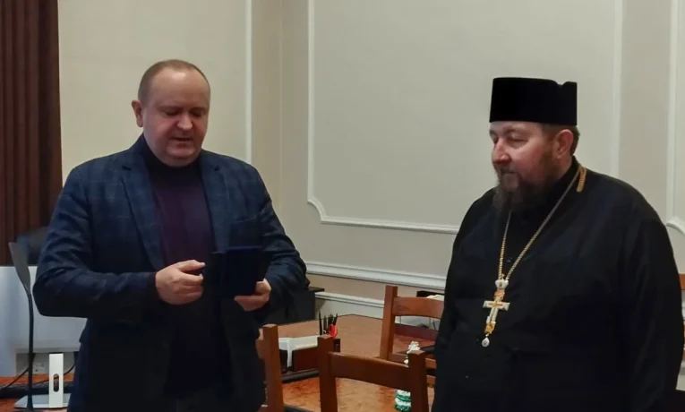 Богослов Микола Лагодич нагороджений відзнакою «За заслуги перед Буковиною»