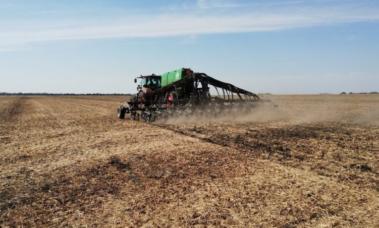 Буковинські аграрії можуть отримати гранти на розвиток садів та тепличних господарств