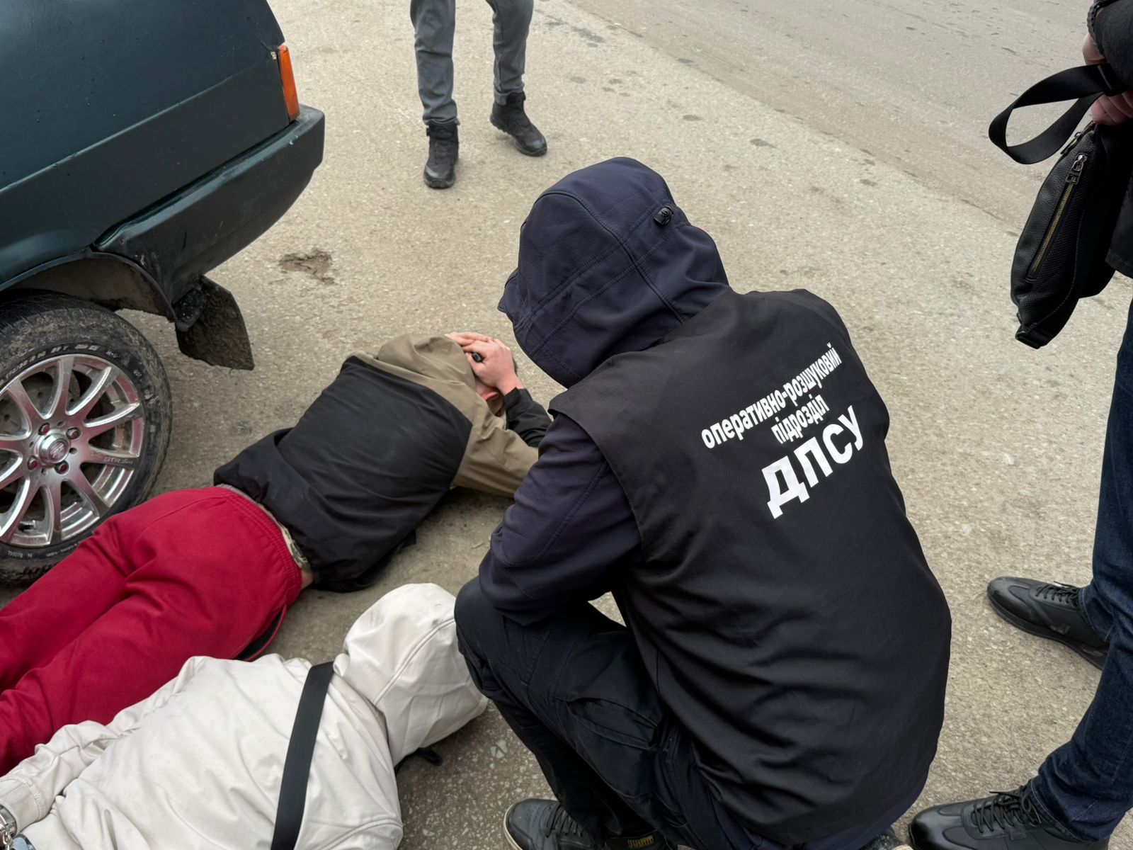 На Буковині прикордонники ліквідували канал незаконного переправлення людей до Молдови