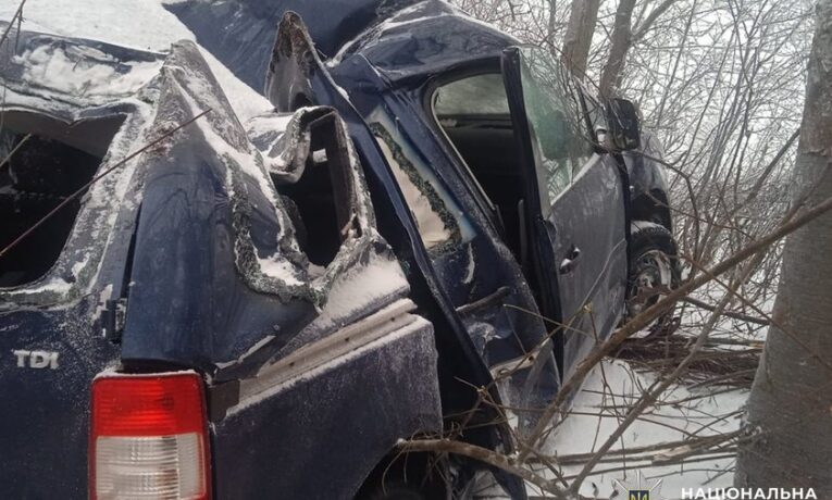 У Дністровському районі на Буковині внаслідок ДТП загинула 72-річна пасажирка