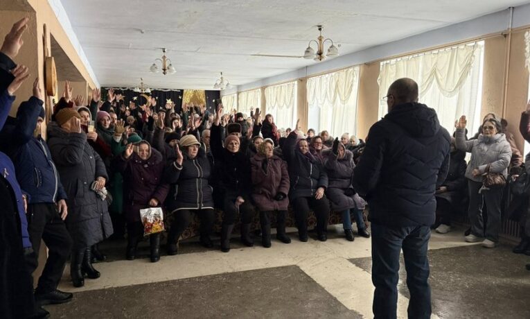 У селі на Буковині проголосували за перехід від УПЦ до ПЦУ