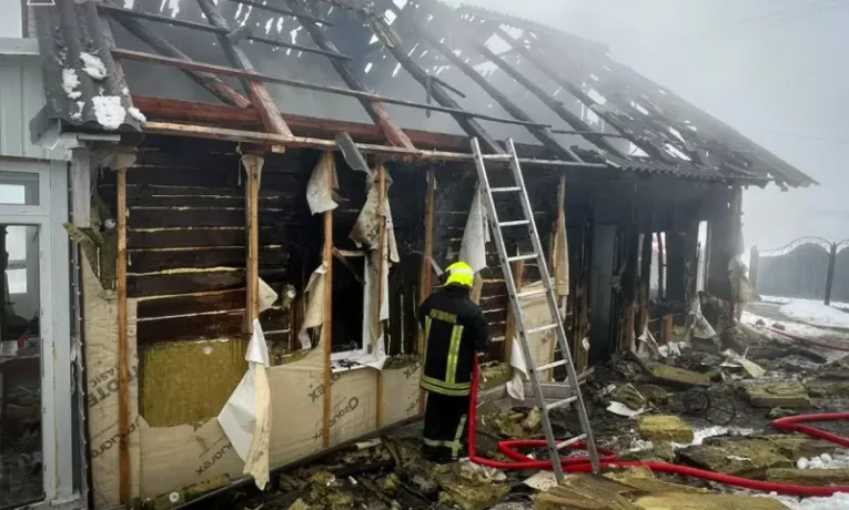 На Буковині за минулу добу трапилося 11 пожеж