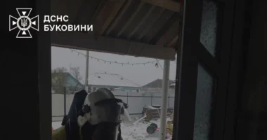 На Буковині за добу сталися дві пожежі: постраждали двоє чоловіків