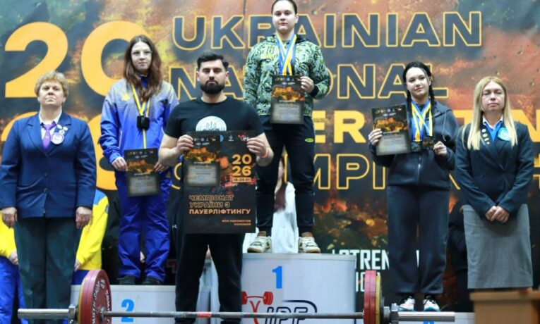 Спортсмени з Буковини здобули перемогу на змаганнях з пауерліфтингу