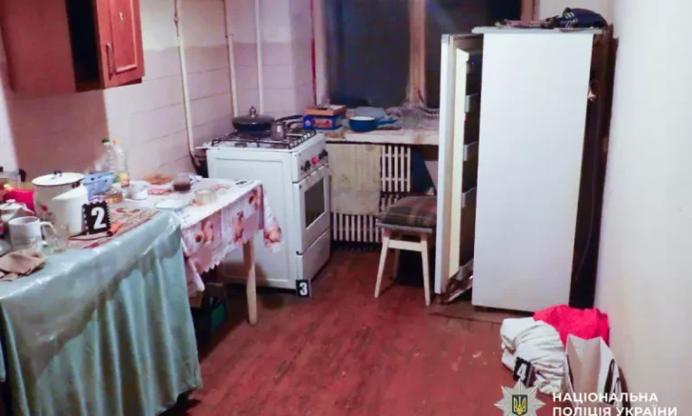 У Чернівцях чоловік до смерті побив знайомого