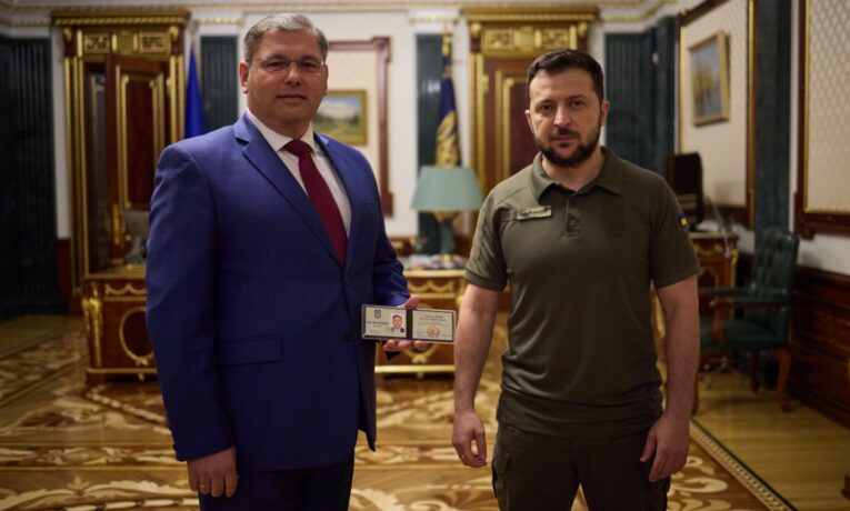 Зеленський анонсував заміну начальника Чернівецької ОВА