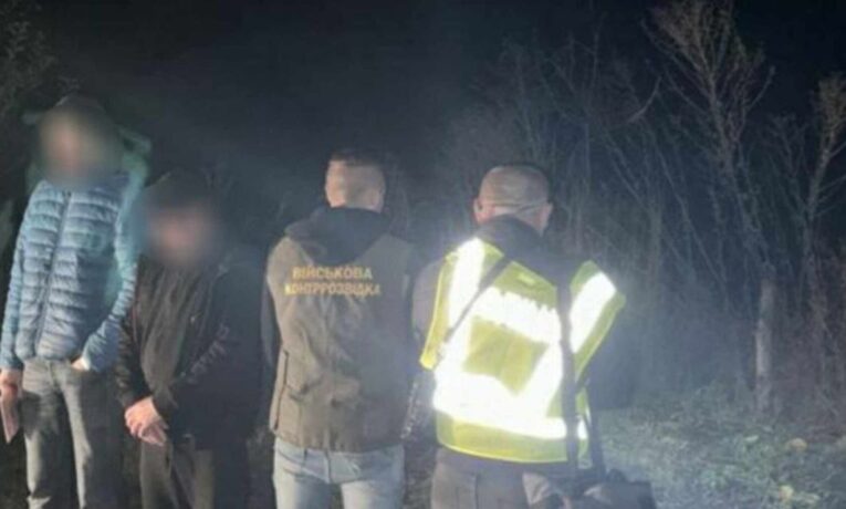 Буковинця засудили до семи років ув’язнення за незаконне переправлення чоловіків за кордон