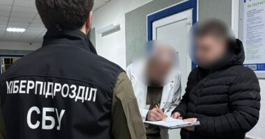 На Буковині судитимуть ексголову МСЕК та його спільницю за «липову» інвалідність для військовозобов’язаних