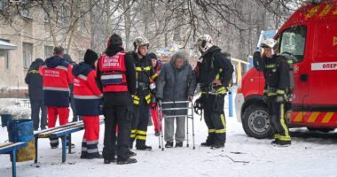 У Заставні внаслідок пожежі в гуртожитку постраждали четверо людей, ще 15 вдалося врятувати